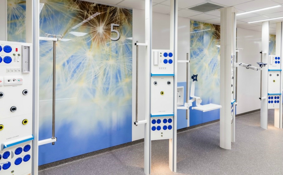 Belfast City Hospital 2 | Medical Supply Unit | Bedhead Trunking System | Medical Joinery | Medical Furniture | Nurse Call System | Medical Gas | Healthcare Bedhead | Bedhead Module | Healthcare Luminaire