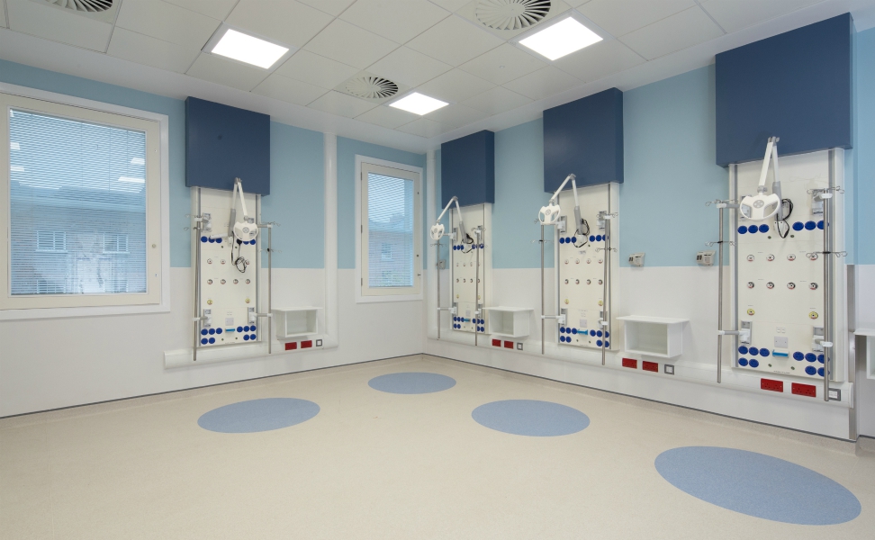Rotunda Hospital Dublin | Medical Supply Unit | Bedhead Trunking System | Medical Joinery | Medical Furniture | Nurse Call System | Medical Gas | Healthcare Bedhead | Bedhead Module | Healthcare Luminaire
